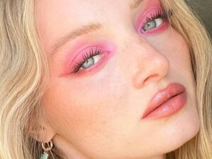 Matte pink makeup